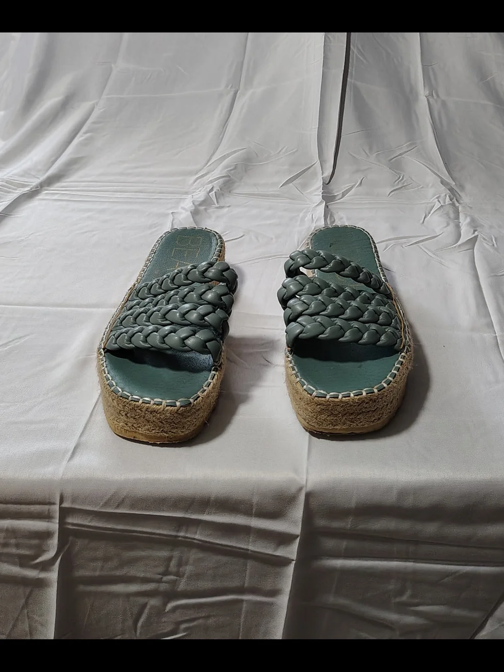 Ladies Size 8 Beachy Whimsical Braided Platform Slide Sandals